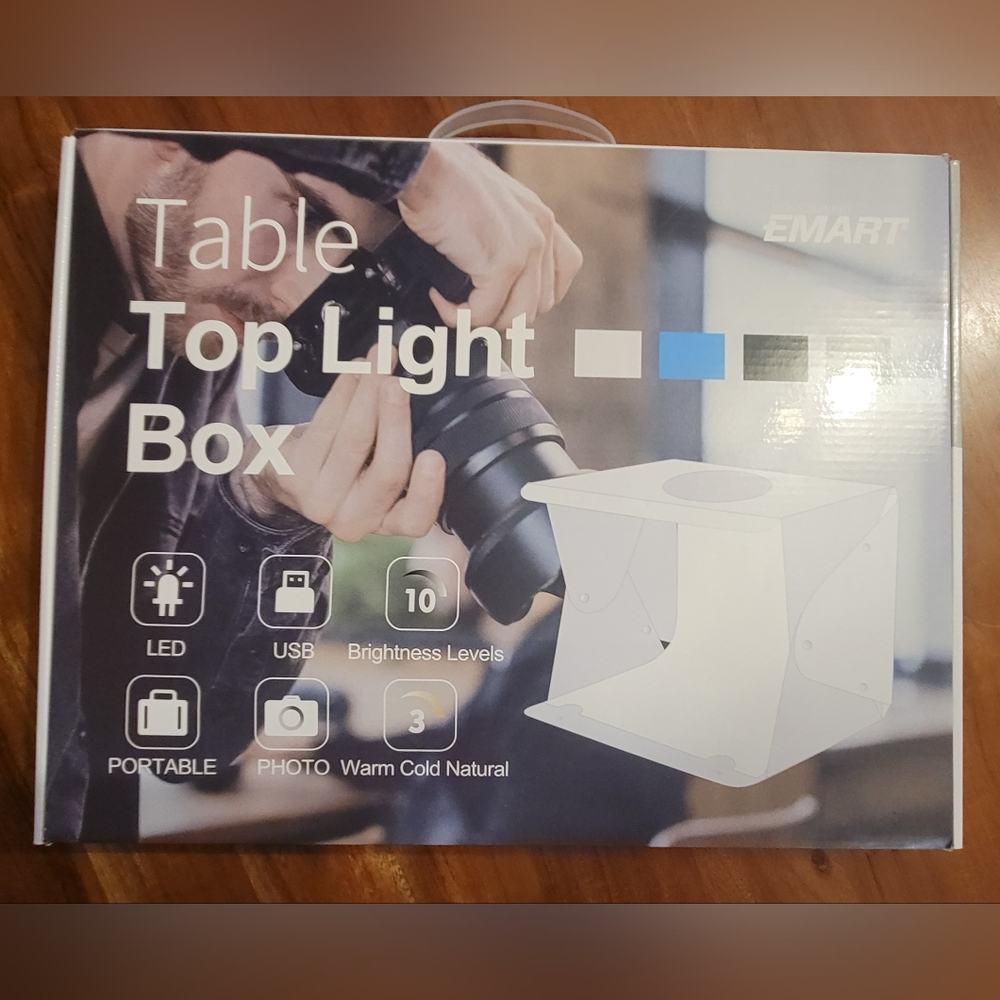 Table Top Light Box 16x13x14"